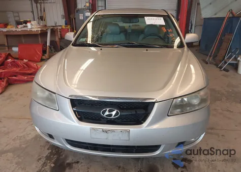 2006 Hyundai Sonata Gls V6/Lx V6 z USA, uszkodzony, nr VIN 5NPEU46F66H066867
